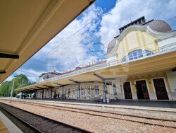 Бургас - влак София-Бургас - Гроздан Караджов - посещение