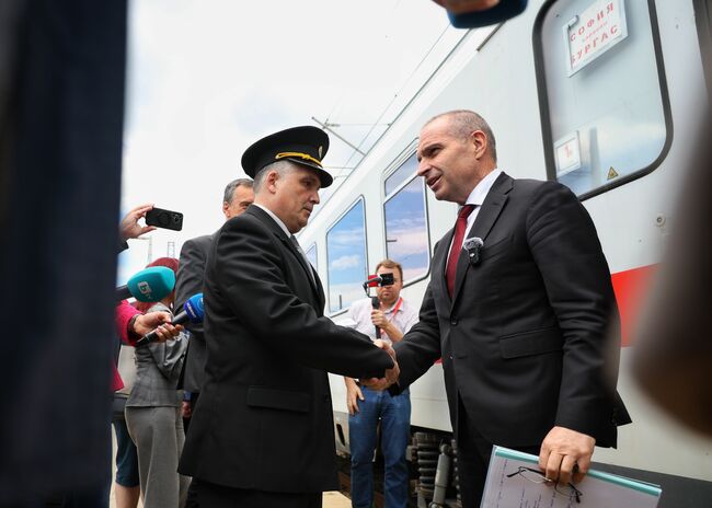 Почти всички обекти по железопътната мрежа ще бъдат завършени до 2029 г., обяви вицепремиерът Гроздан Караджов
