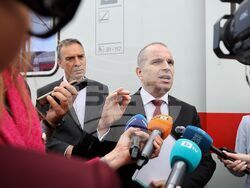 Бургас - Гроздан Караджов - брифинг