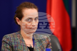 Дискусия на тема „Финансовата грамотност като фактор за инвестиции, доходи и еврозона"