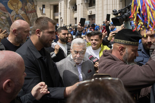 Former Romanian Presidential Candidate Georgescu Remains under Judicial Supervision