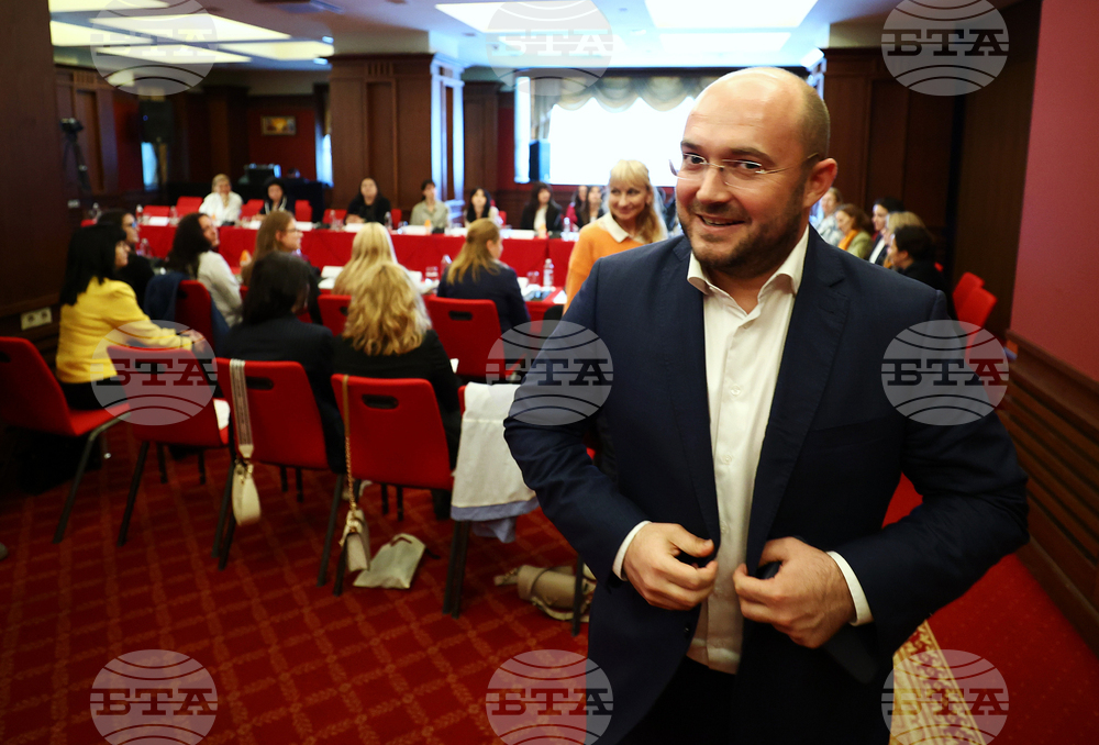 Домашно насилие - кръгла маса