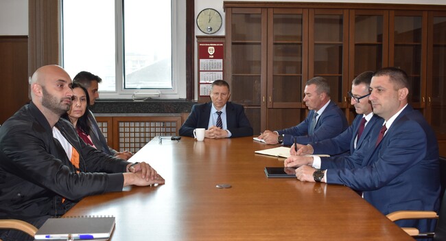 И.ф. главен прокурор Борислав Сарафов разпореди безкомпромисни действия срещу хулигански прояви на младежи на публични места