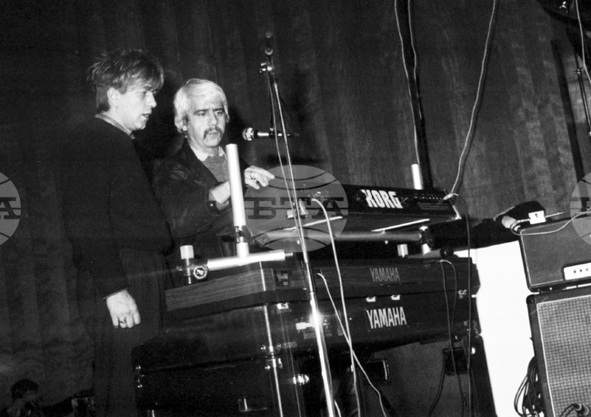 Развигор Попов - музикант и композитор