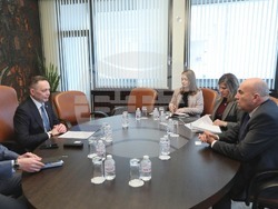 Министър Николай Милков прие новоназначения посланик на Казахстан в България