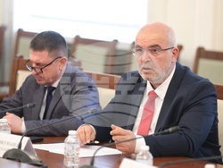 Народно събрание - Комисия по вътрешна сигурност и обществен ред