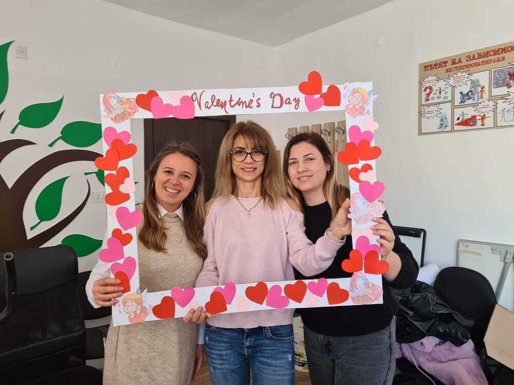 Община Разград: Ученици от три гимназии участваха в превантивна кампания в Деня на влюбените 14 февруари 