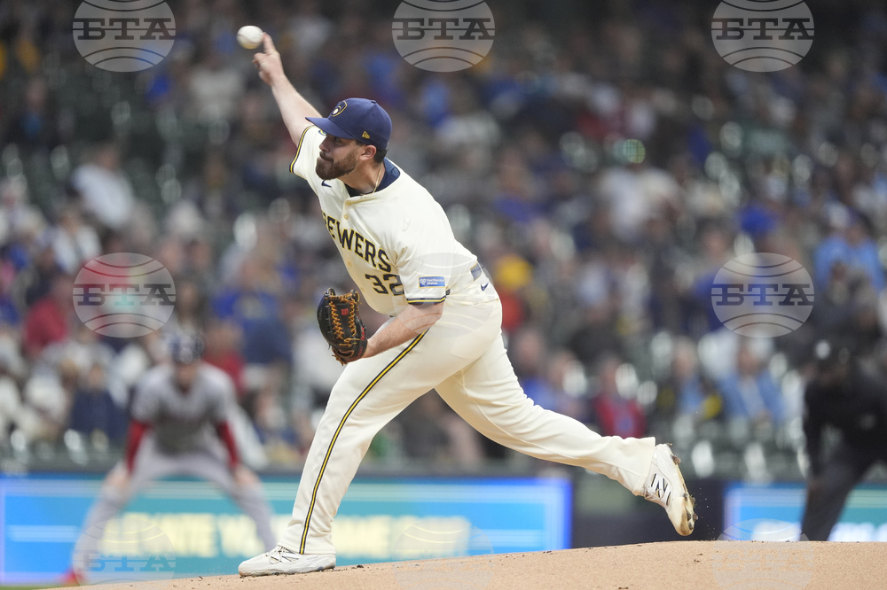 Red Sox Brewers Baseball