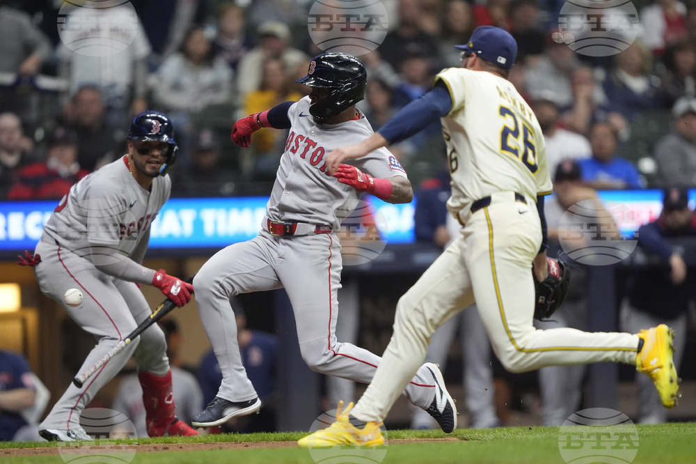 Red Sox Brewers Baseball