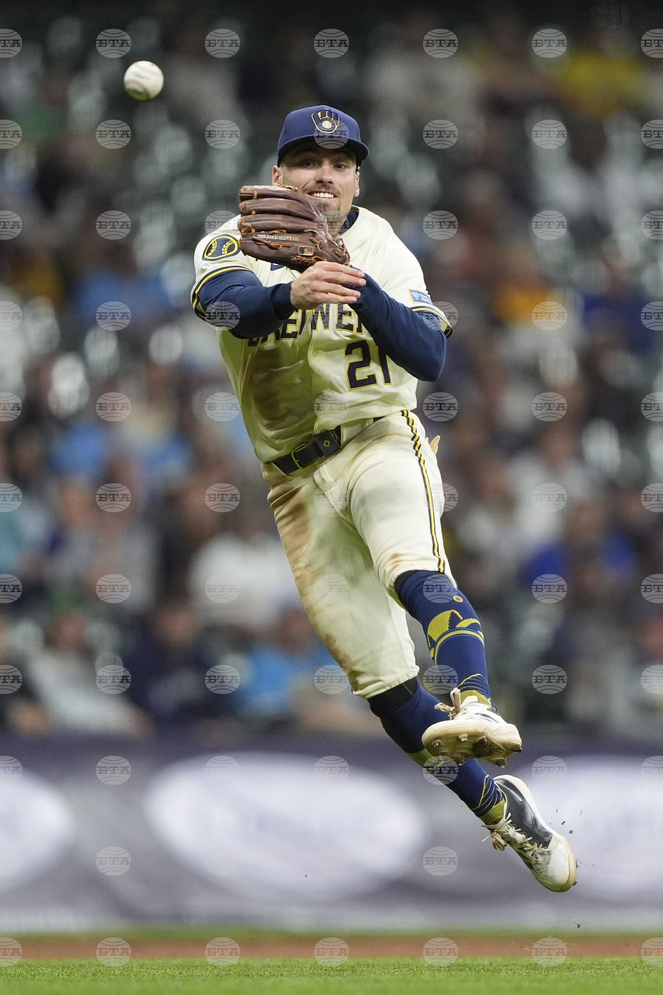 Red Sox Brewers Baseball