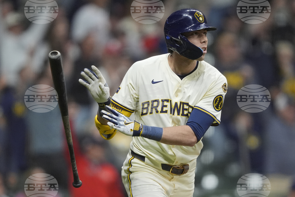 Red Sox Brewers Baseball