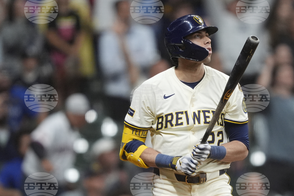 Red Sox Brewers Baseball