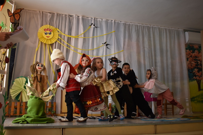Община Разград: С интересен спектакъл завърши проектът по НП“Хубаво е в детската градина“ в ДГ“Райна Княгиня“