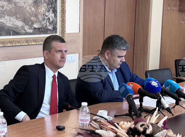 Двама българи са задържани при съвместна акция на българските и турските власти