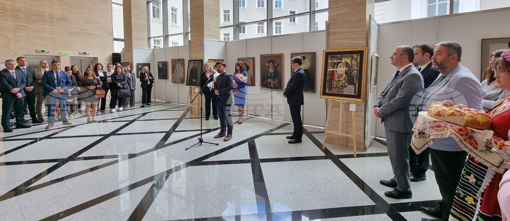 Ivan Milev's Ahinora and Other Kazanlak Art Gallery Paintings Displayed at Bulgarian Parliament