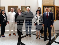 Народно събрание - изложба