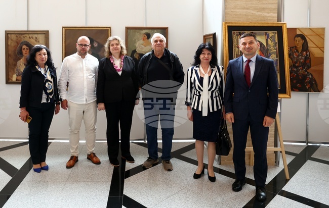 Народно събрание - изложба