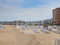 Варна - плаж „Бяла Юг“ - син флаг