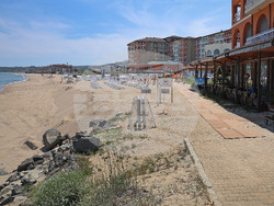 Варна - плаж „Бяла Юг“ - син флаг