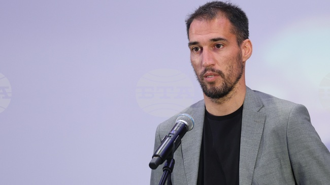 Ивелин Попов: "Играехме във времена, когато на стадионите идваха по 70-75 хиляди зрители"