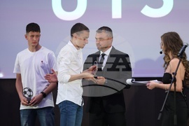 Футбол - юноши - награди
