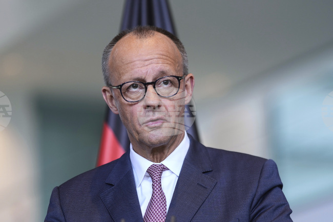 Фридрих Мерц призова Бенямин Нетаняху да осигури повече спешна помощ за цивилното население в Газа