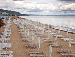 Варна - плаж „Златни пясъци“ - син флаг