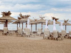 Варна - плаж „Златни пясъци“ - син флаг