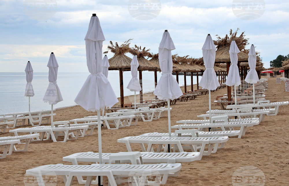 Министерството на туризма извършва цялостна проверка на курортен комплекс Златни пясъци