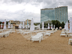 Варна - плаж „Златни пясъци“ - син флаг