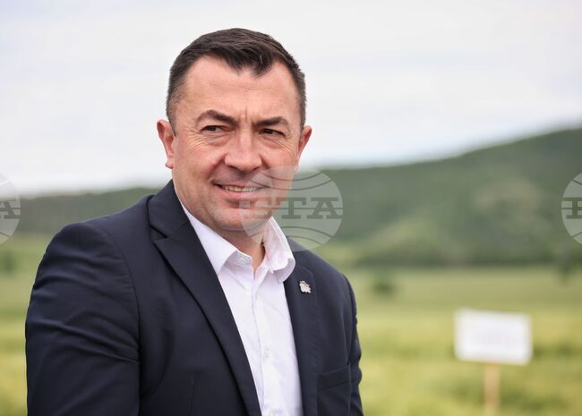 Почти 60 000 заявления за директни плащания са подадени до момента, обяви в Айтос зам.-министърът на земеделието Янислав Янчев