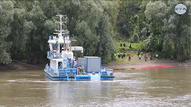 Учение за ограничаване на нефтен разлив по река Дунав се организира край Русе