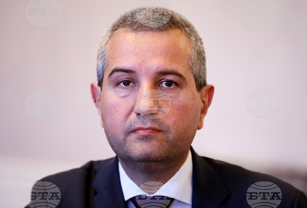 Преди няколко месеца собствениците на незаконния хоспис в Говедарци са били същите като от дома в с. Ягода, каза зам.-социалният министър 