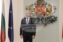 Президентът Румен Радев награди изтъкнати дейци в областта на културата, науката, образованието и медицината