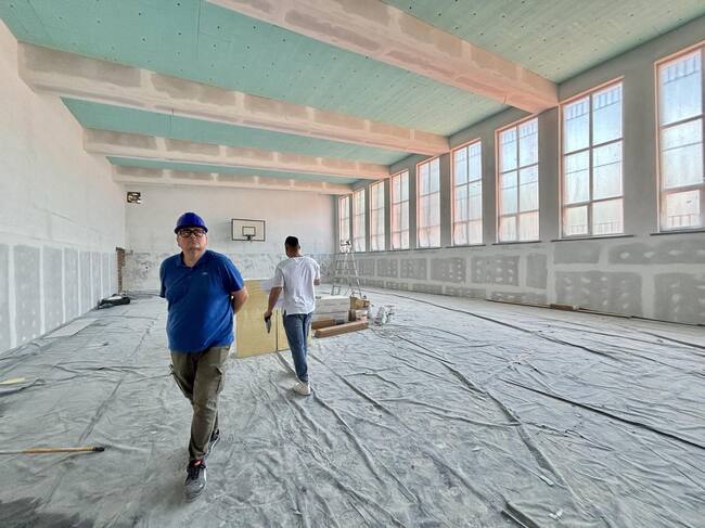 Очаква се ремонтът на Основно училище „Димитър Талев“ в Пловдив да бъде завършен до началото на новата учебна година 