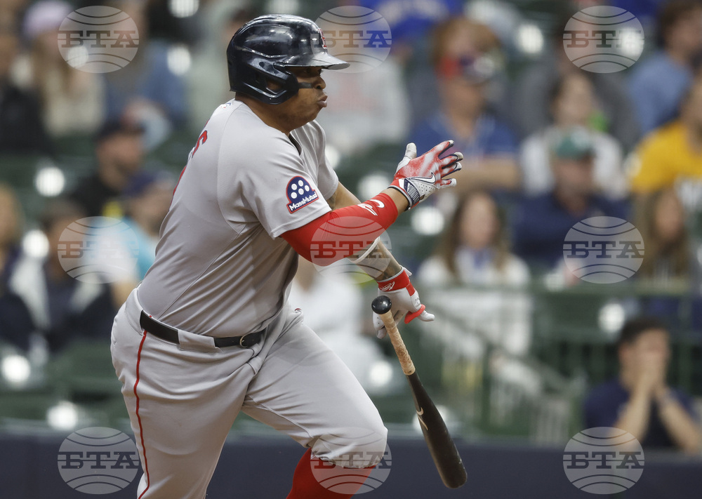 Red Sox Brewers Baseball