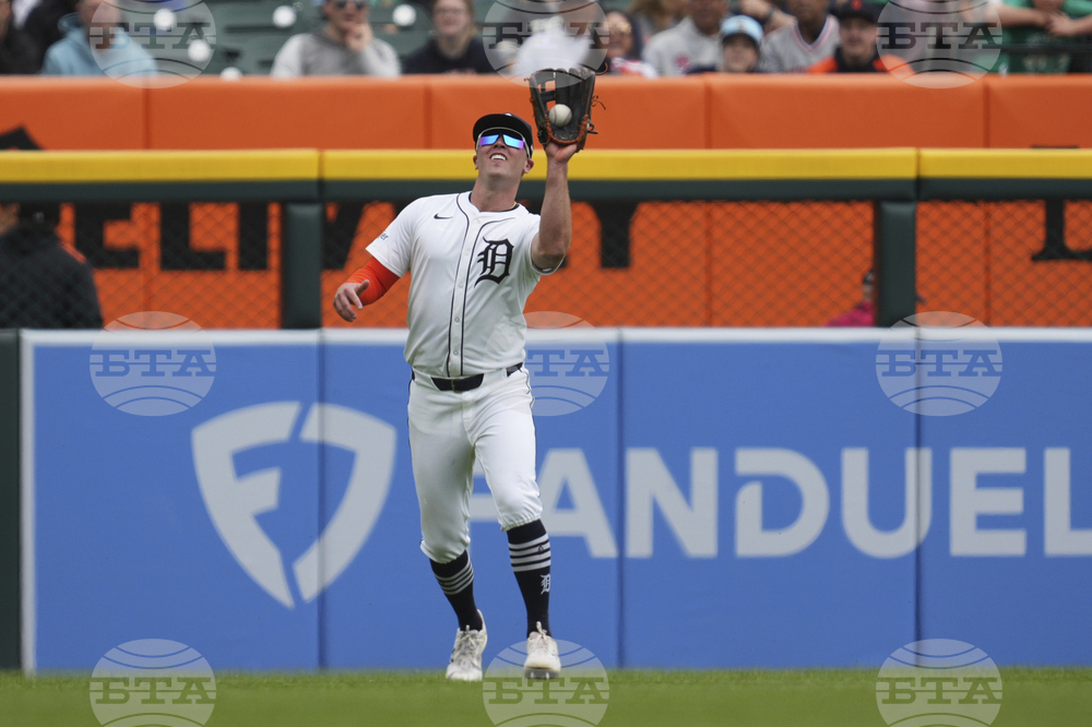 Giants Tigers Baseball
