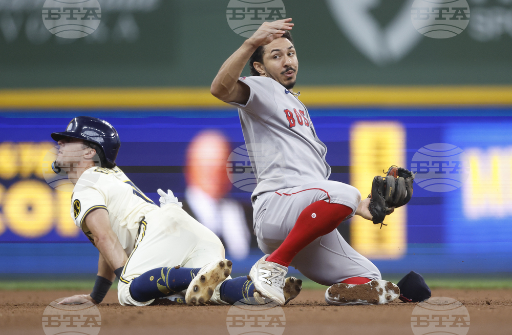 Red Sox Brewers Baseball
