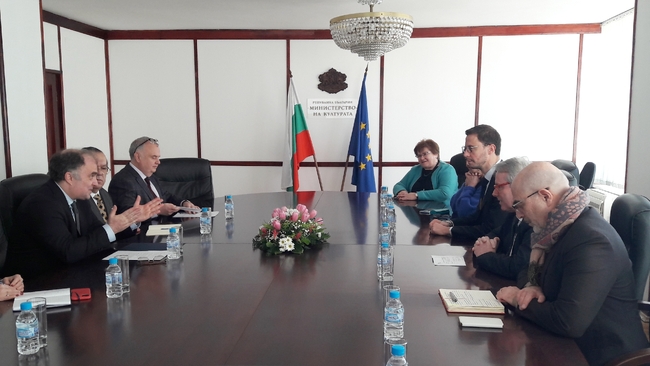 Министърът на културата Найден Тодоров проведе среща с директора на Музея за модерно изкуство – Център за индустриално творчество „Жорж Помпиду” Ксавие Ре