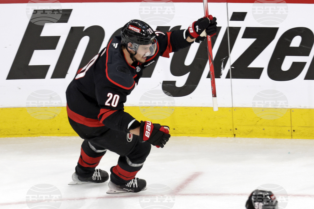 Panthers Hurricanes Hockey