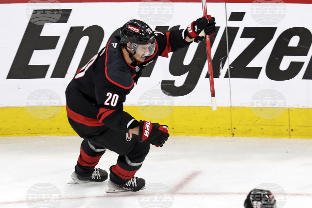 Panthers Hurricanes Hockey