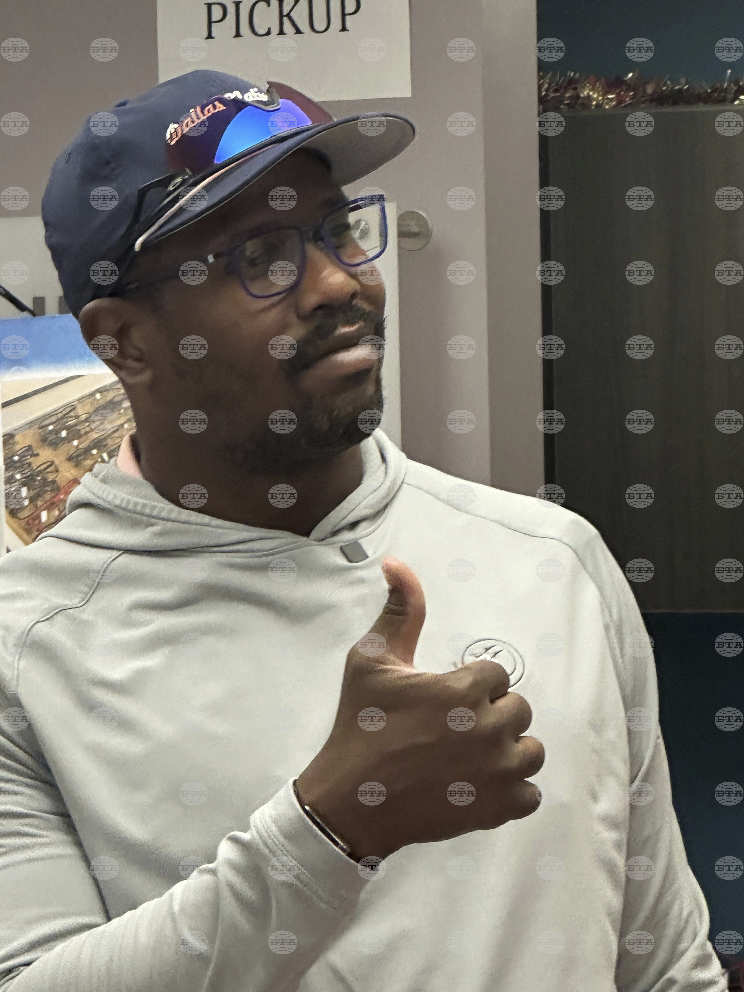 Von Miller Free Agent