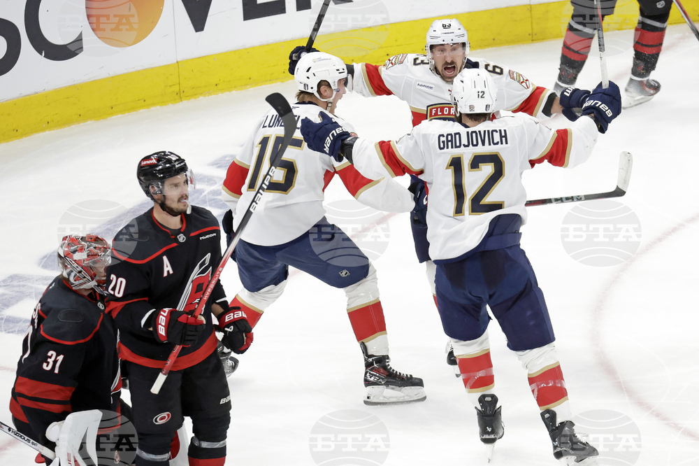 Panthers Hurricanes Hockey