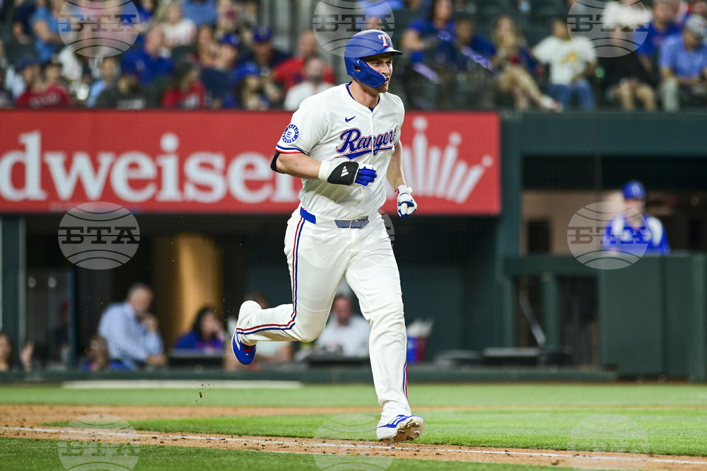 Blue Jays Rangers Baseball