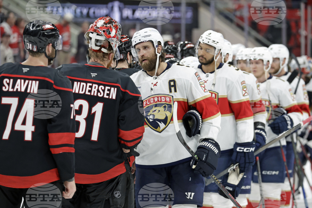 Panthers Hurricanes Hockey