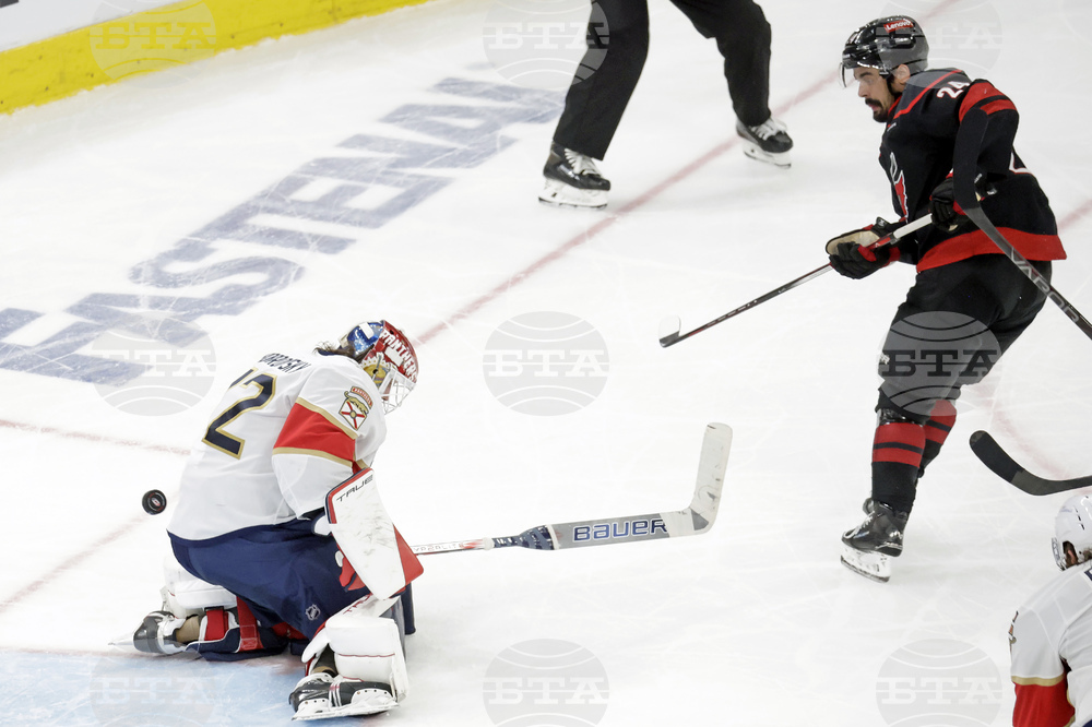 Panthers Hurricanes Hockey