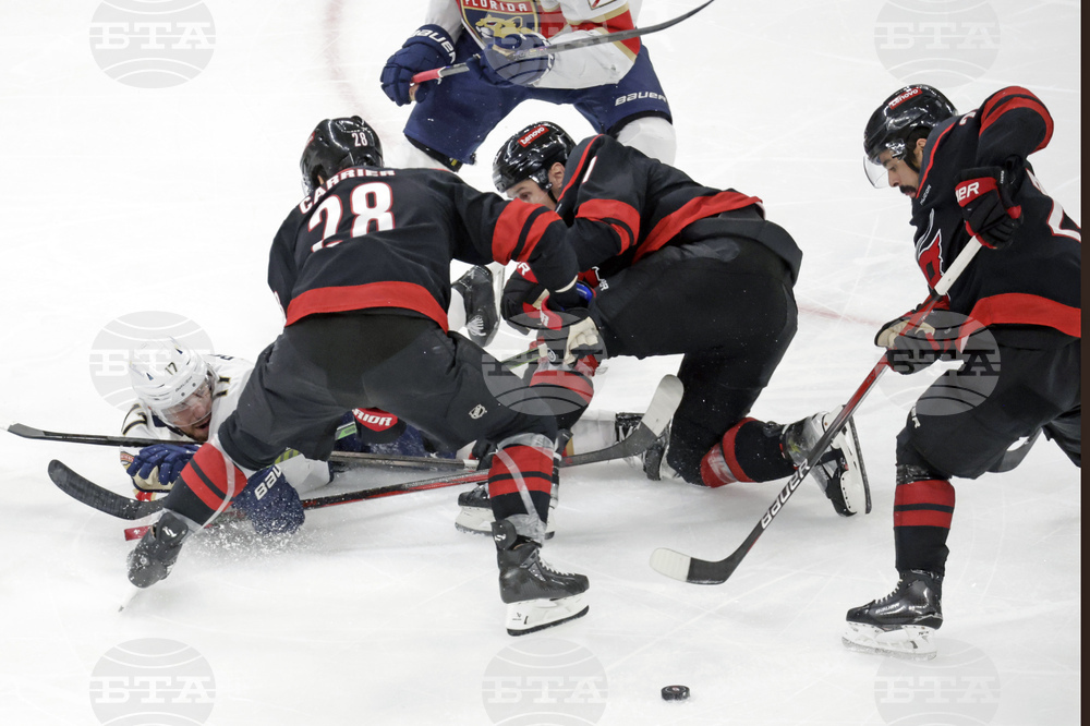 Panthers Hurricanes Hockey
