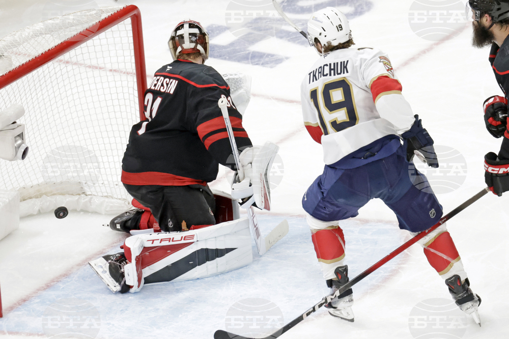 Panthers Hurricanes Hockey