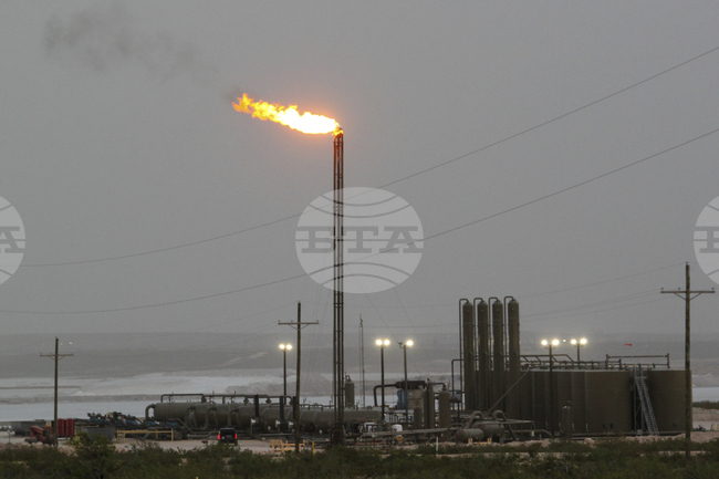 Петролът поскъпва след атаката на Израел срещу цели на Хамас в Катар