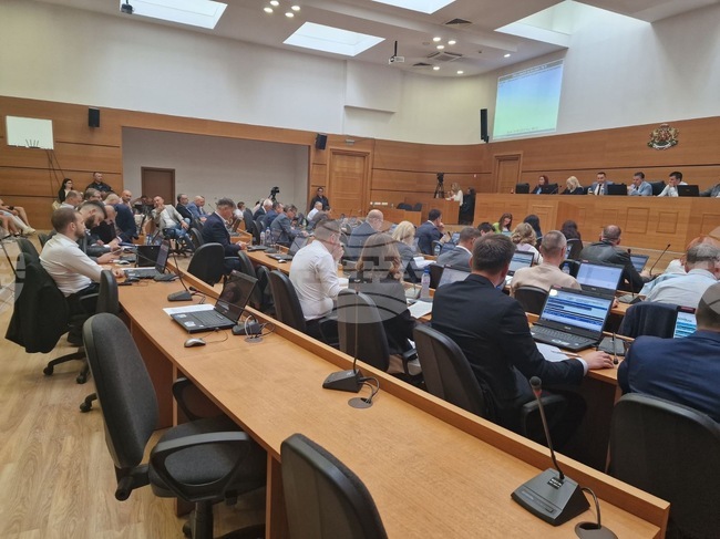 Общинските съветници не подкрепиха предложението за построяване на нов корпус към онкологичния център в Пловдив